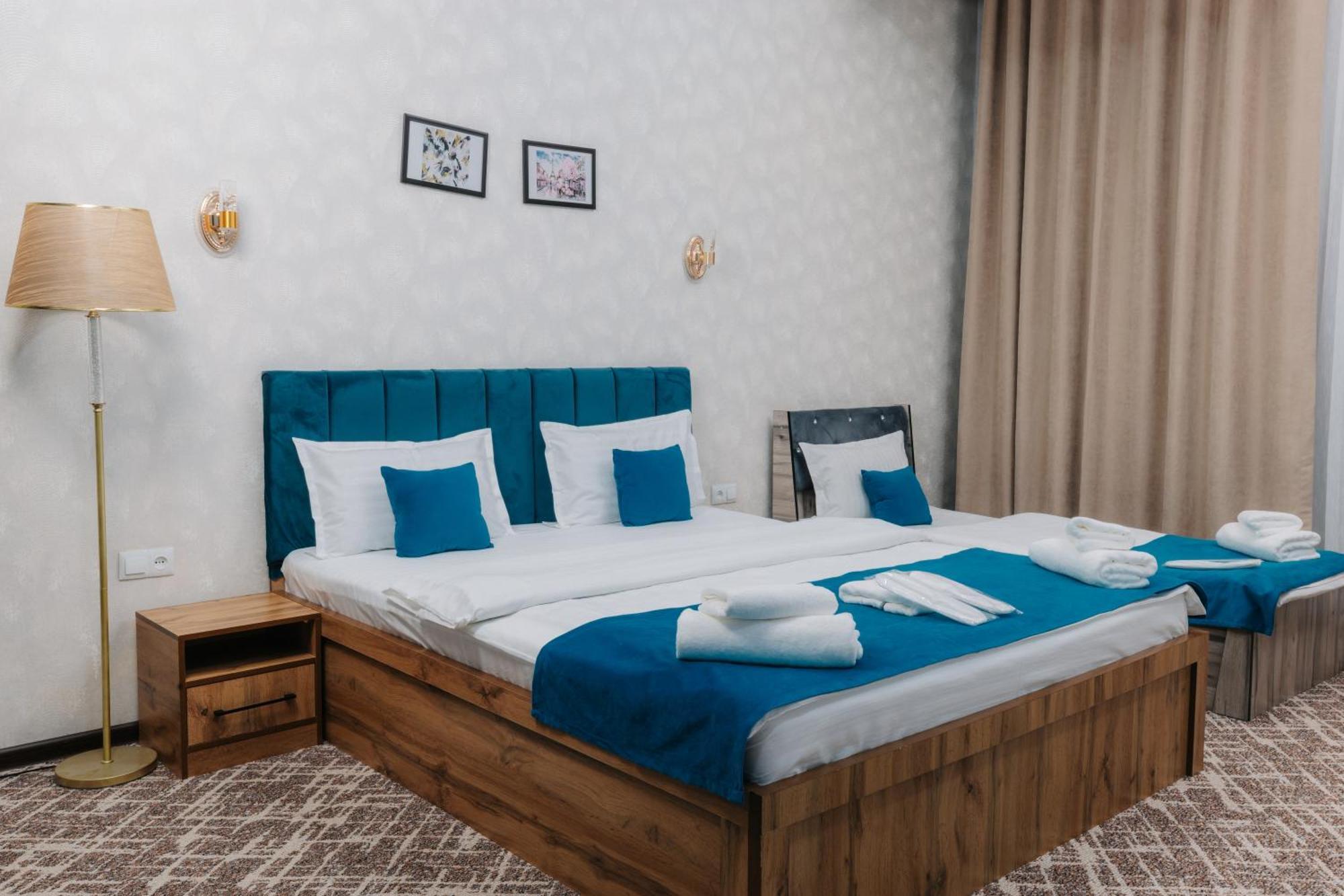 Resident Hotel Ташкент Экстерьер фото